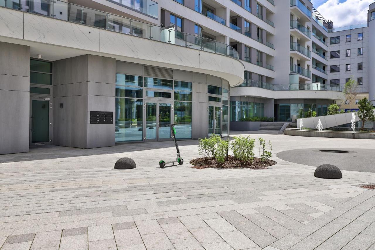 Apartament Vespa Beach Nearby By Noclegi Renters Gdynia Exterior foto